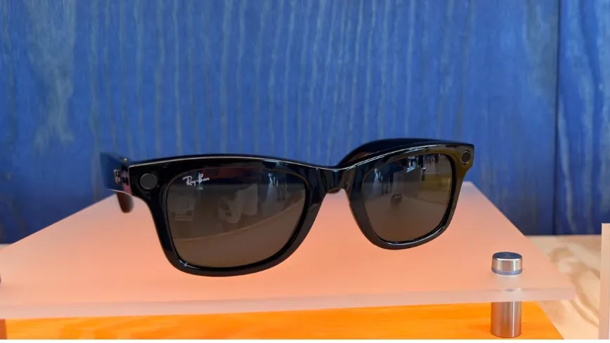 Paris prosecutors open criminal probe into smart glasses used to film women
