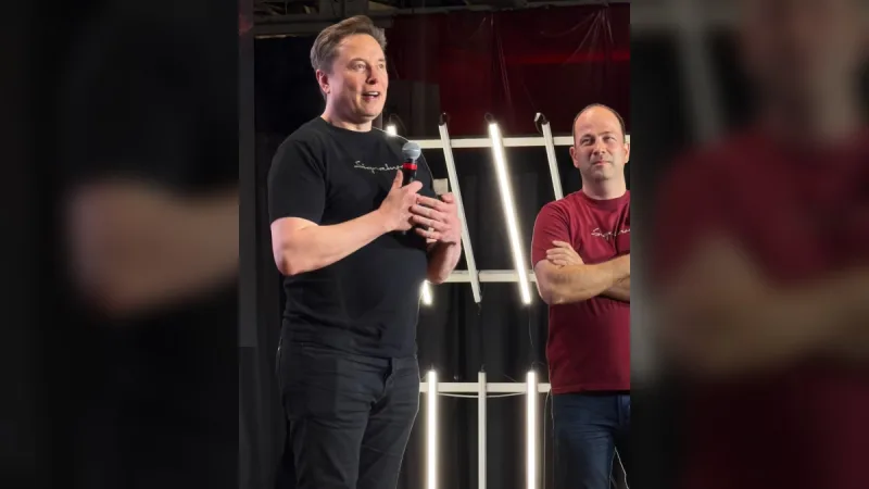 Elon Musk invests about $1bn in David Ellison’s Skydance