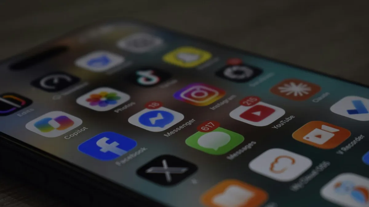 Australia set to sue Meta, TikTok, Snap and YouTube, Bloomberg reports